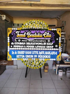 Papan Bunga di Greenwich Park Bsd